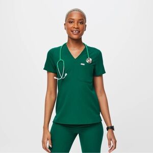FIGS I Small I Catarina One-Pocket Scrub Top I Hunter green
